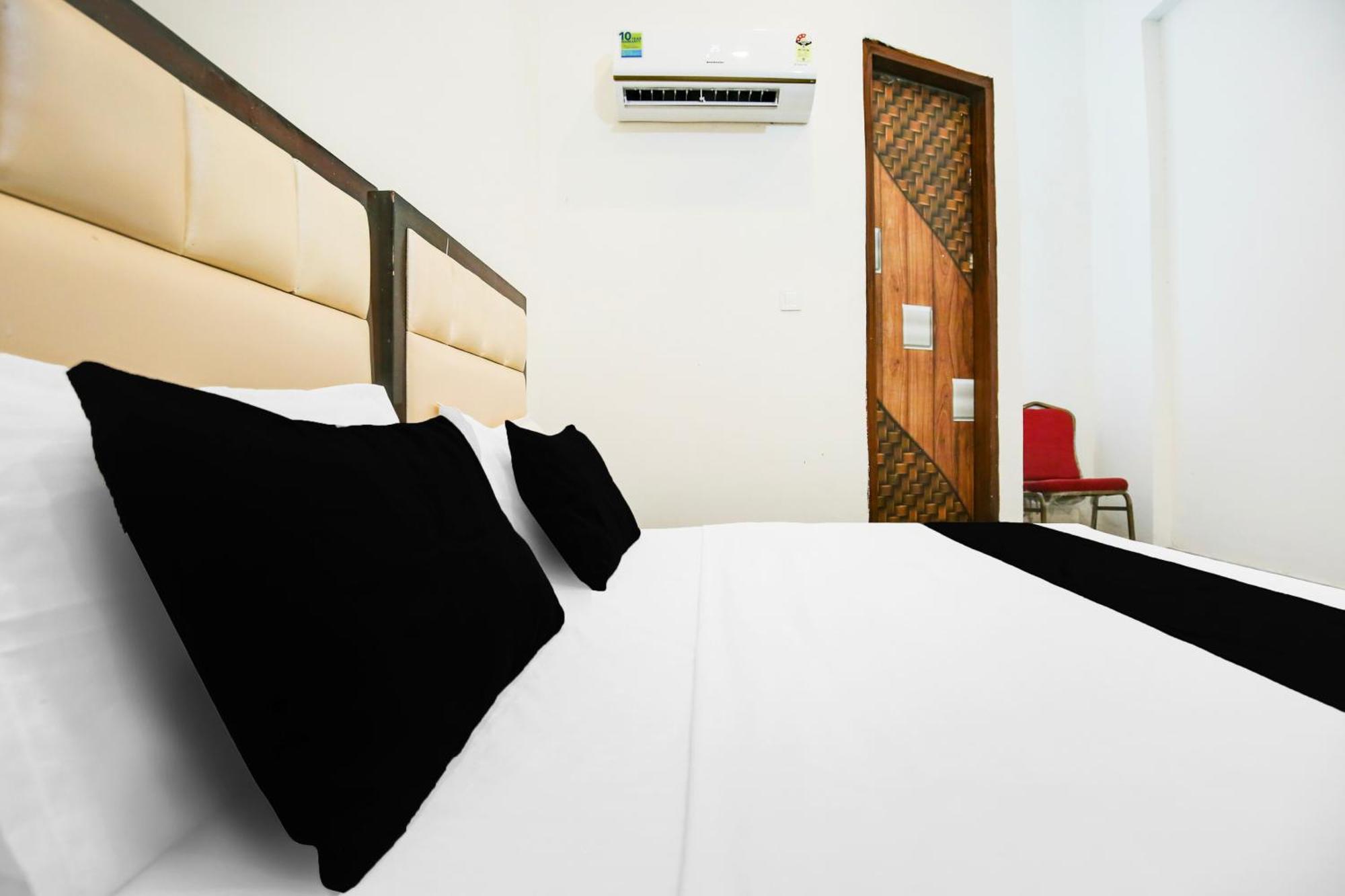 Hotel O Ravi & Banquet Lalewal Eksteriør bilde